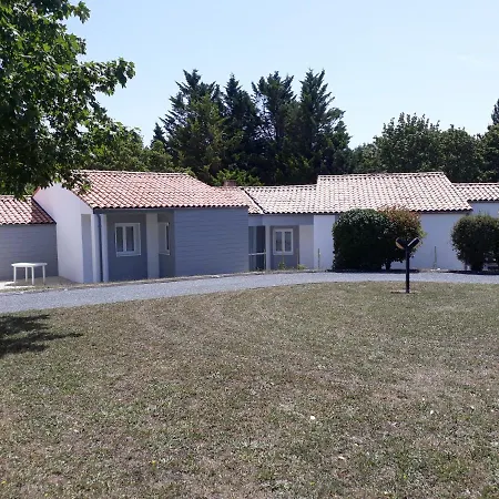 Villa Le Hameau De Saintonge Tonnay-Boutonne Exterior foto