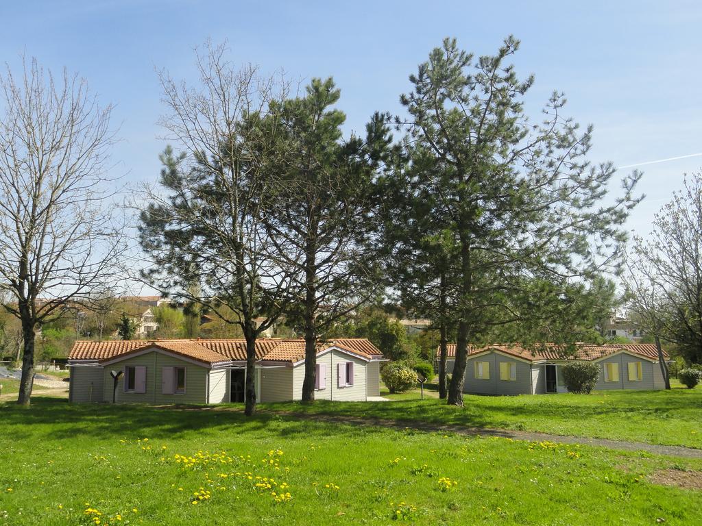Le Hameau De Saintonge Ferienhaus *